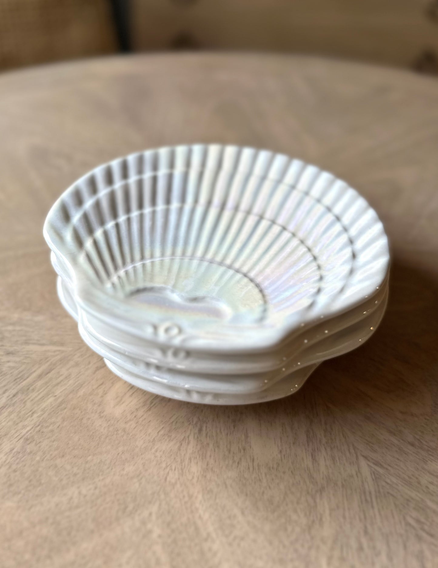 Vintage Scallop Shell Plates Set of 4