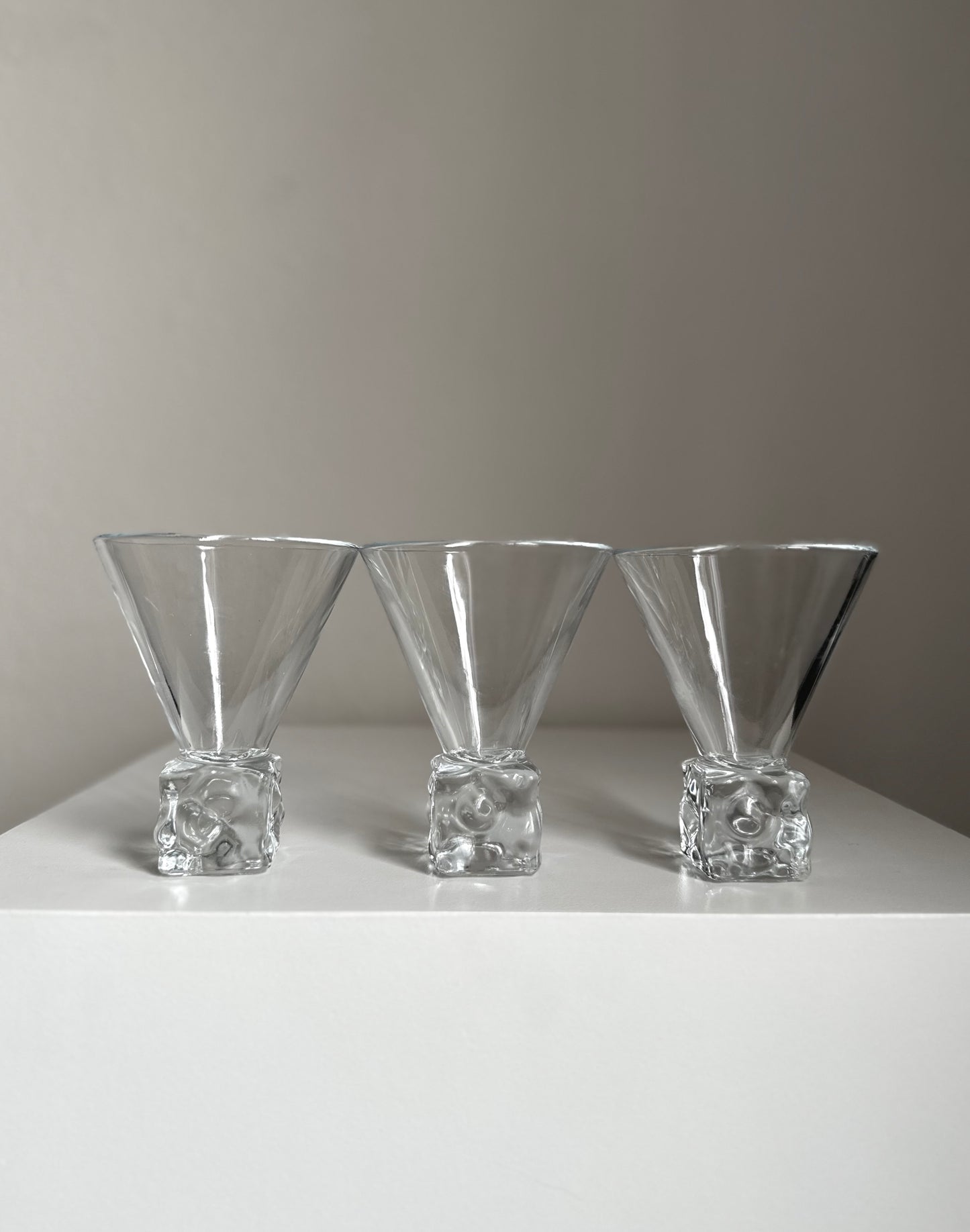 Ice Cube Base Martini Vintage Cocktail Glasses