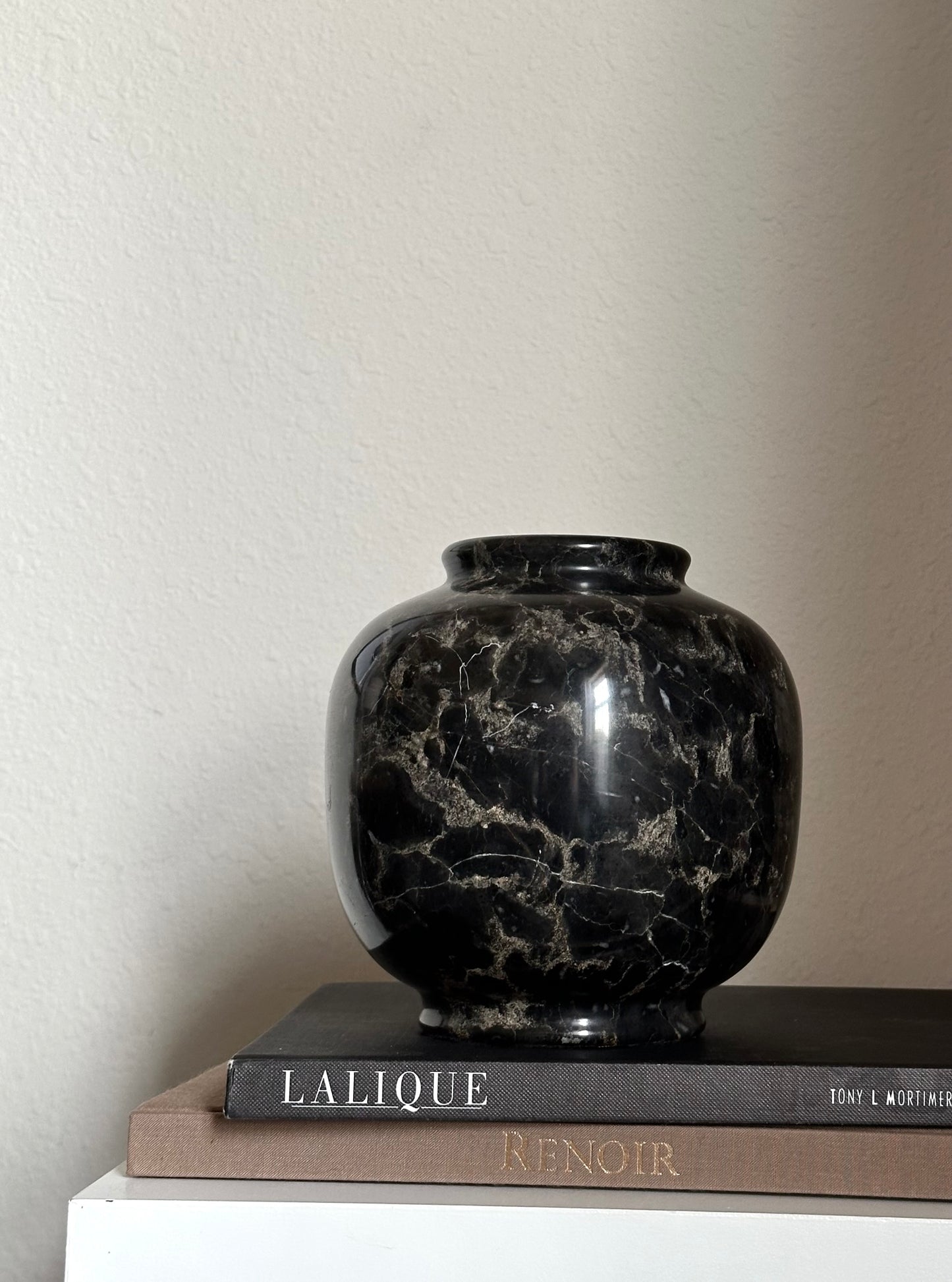 Black Marble Vintage Vase